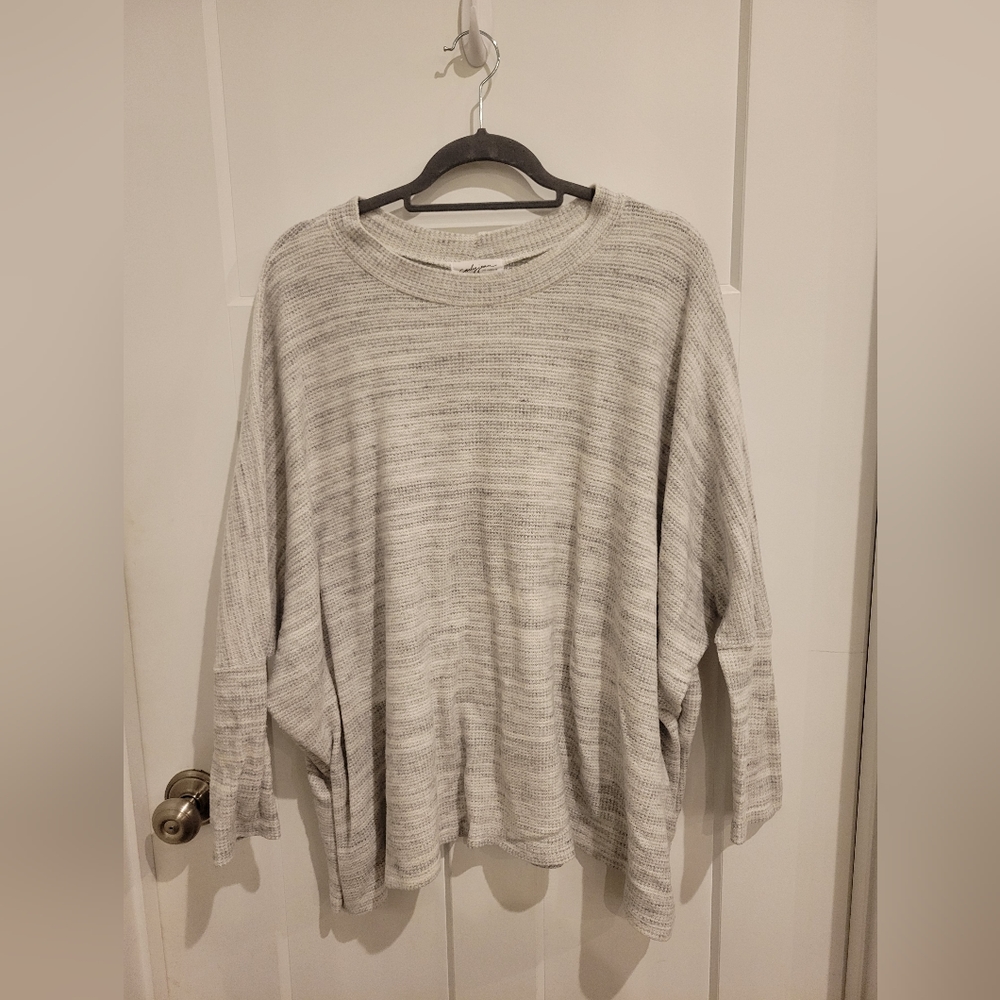 Carly Jean Los Angeles Oversized Sweater